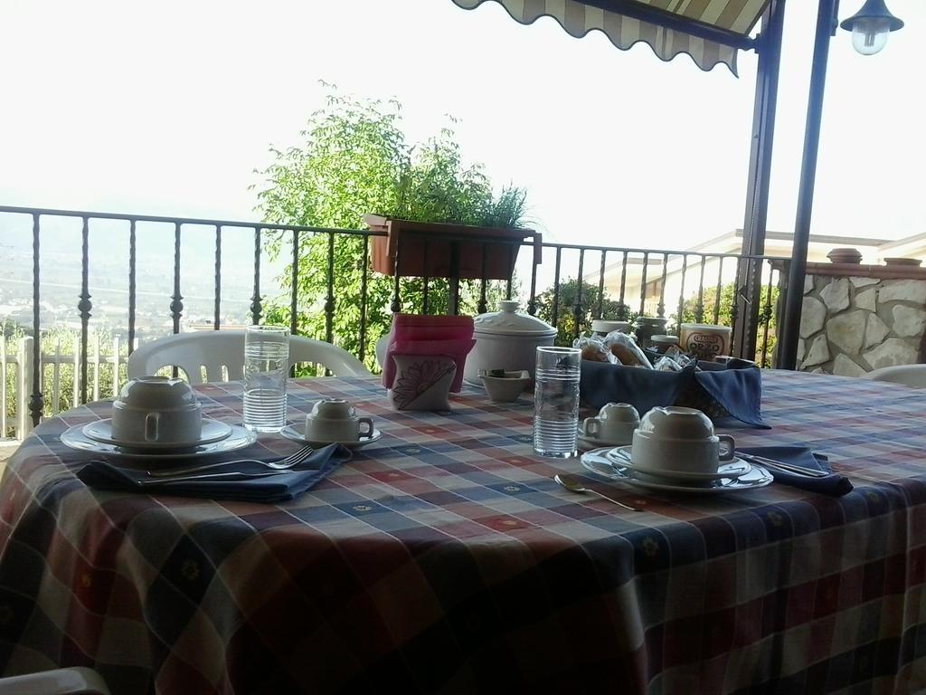 Casa Mariu Hotel Сала Консилина Екстериор снимка