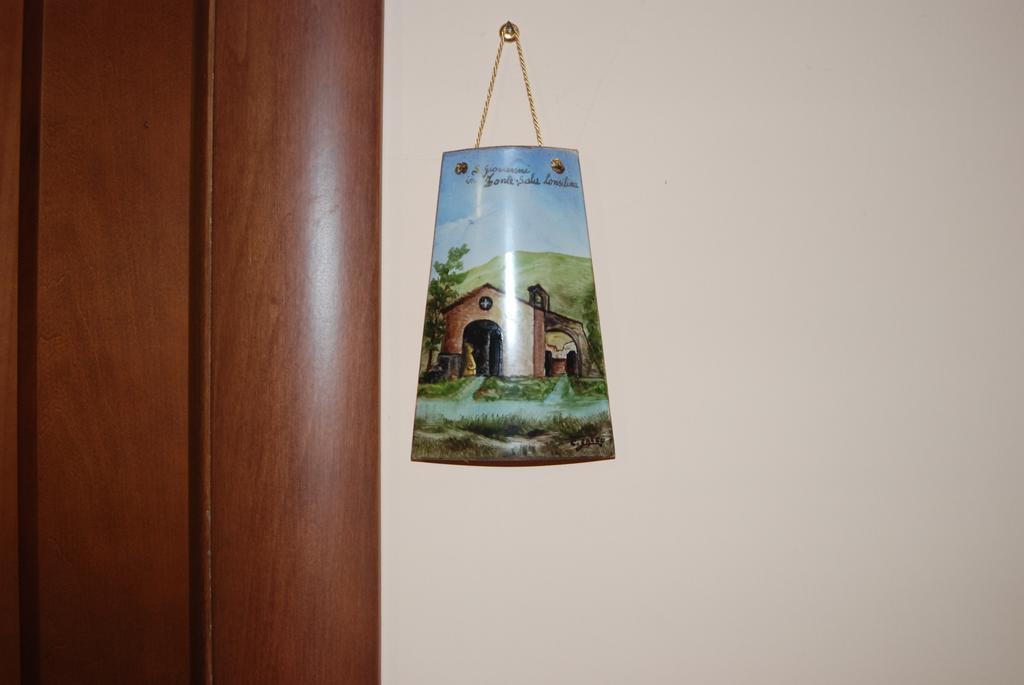 Casa Mariu Hotel Сала Консилина Стая снимка
