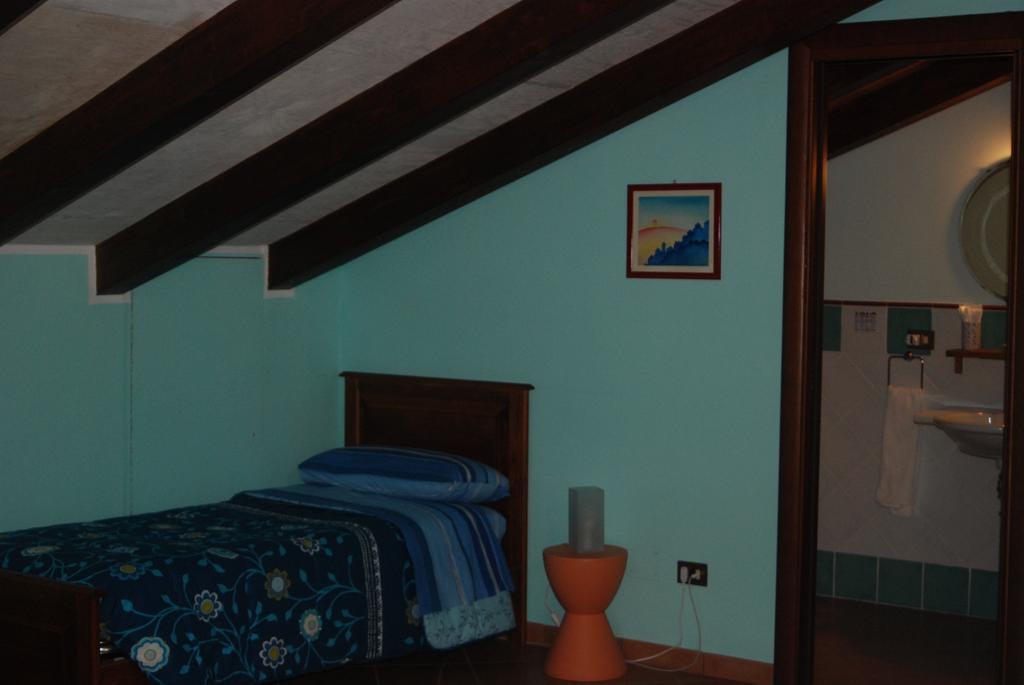 Casa Mariu Hotel Сала Консилина Стая снимка