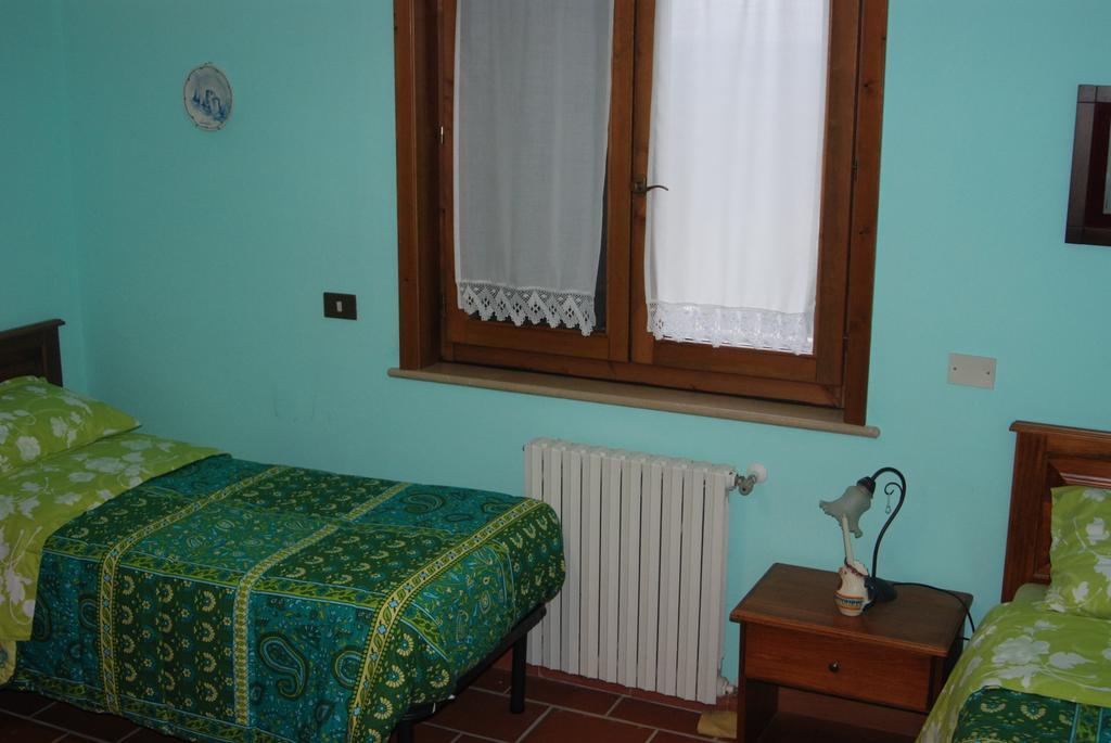 Casa Mariu Hotel Сала Консилина Стая снимка