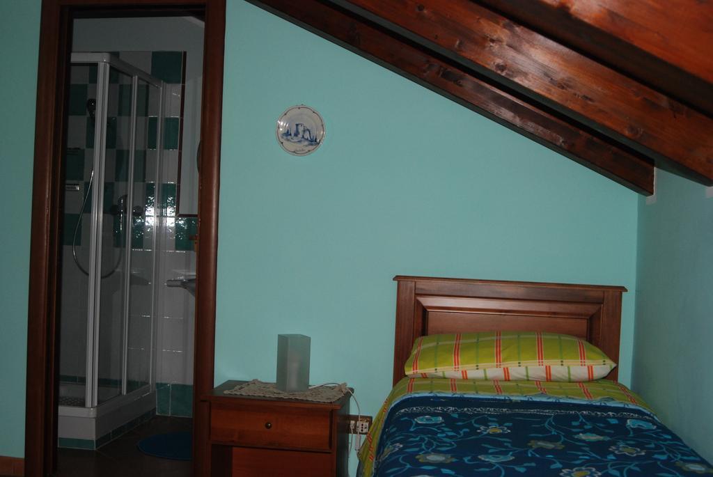 Casa Mariu Hotel Сала Консилина Стая снимка