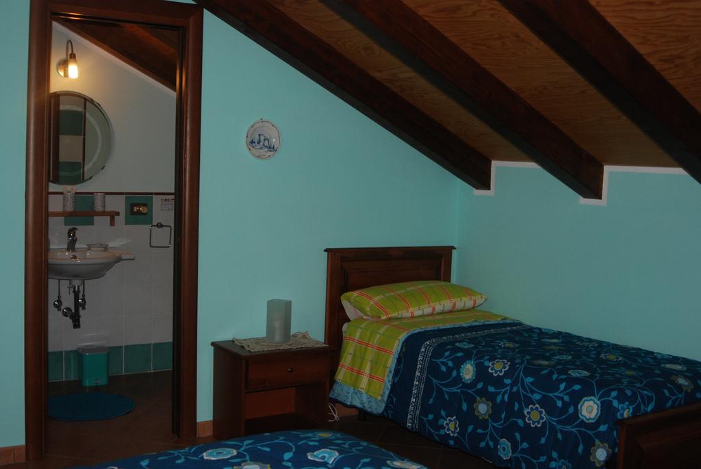 Casa Mariu Hotel Сала Консилина Стая снимка