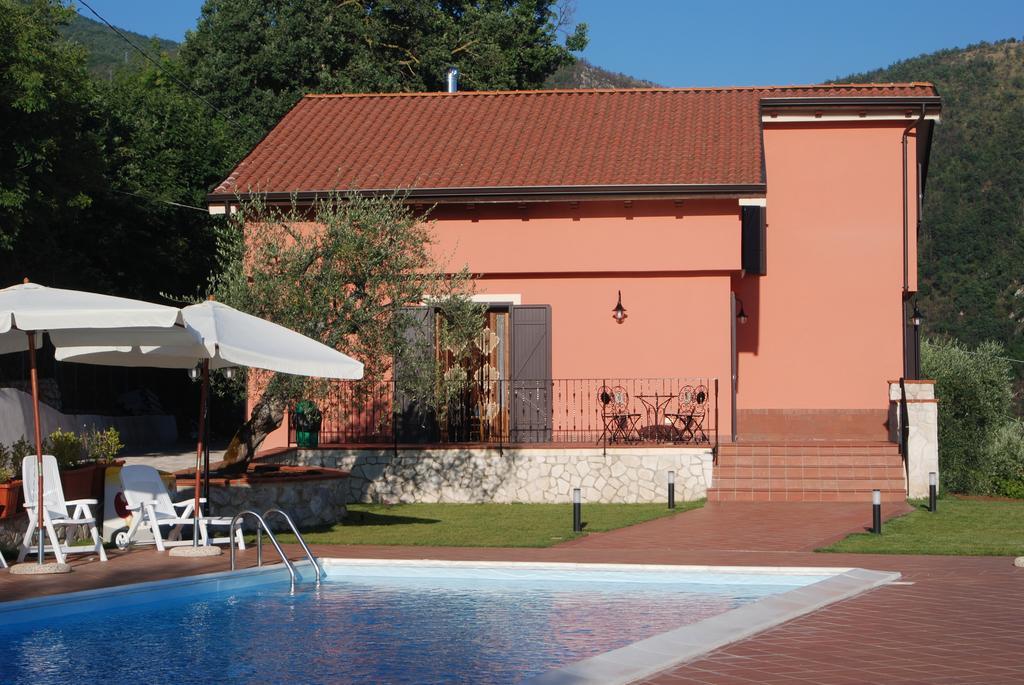 Casa Mariu Hotel Сала Консилина Екстериор снимка