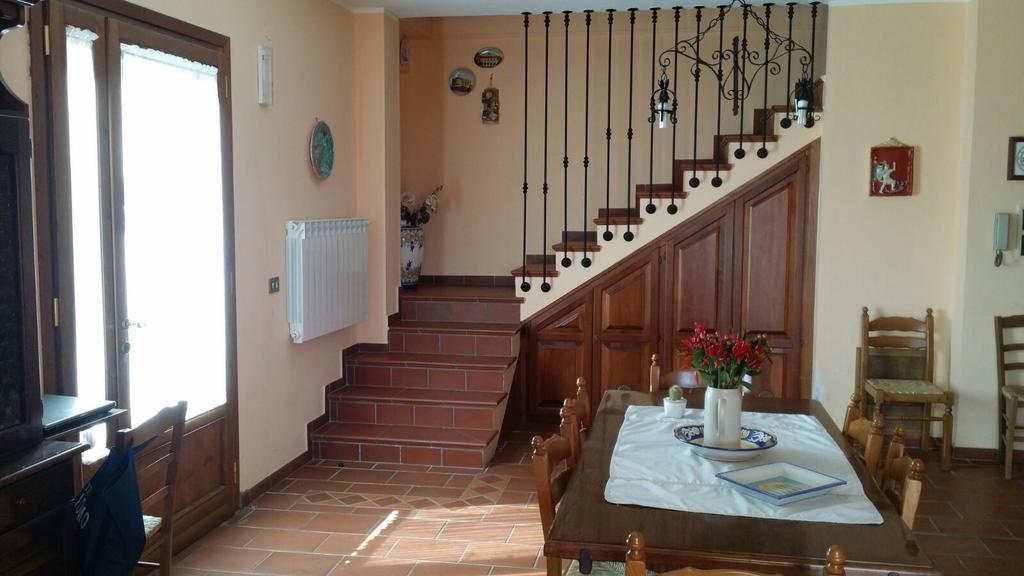 Casa Mariu Hotel Сала Консилина Екстериор снимка